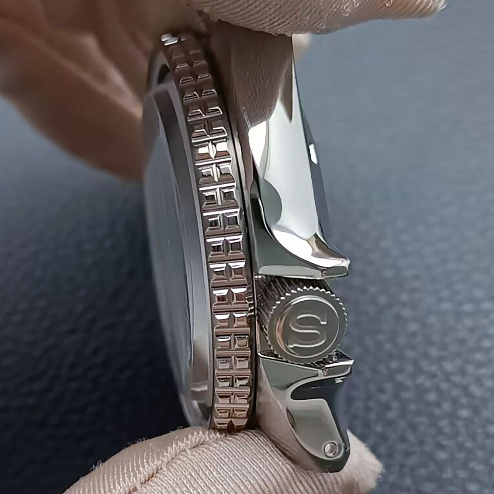 Cassa 42mm Orologi da uomo Acc - Seiko Watch 5 Sports recensione e prezzo